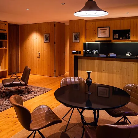 Las Liebres Restaurant&Hotel-3