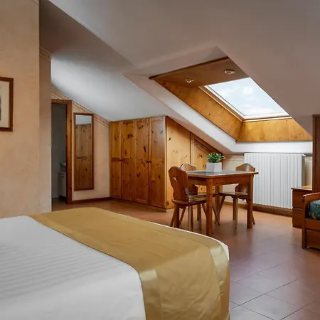 Hotel Cristallo-3