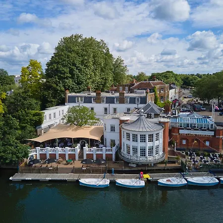 The Mitre, Hampton Court-2