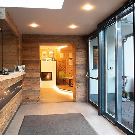 Hotel Chalet Dolomites-3