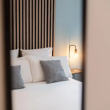 I'M Room Suites Nuevos Ministerios - Bernabeu 'Digital Access'-2