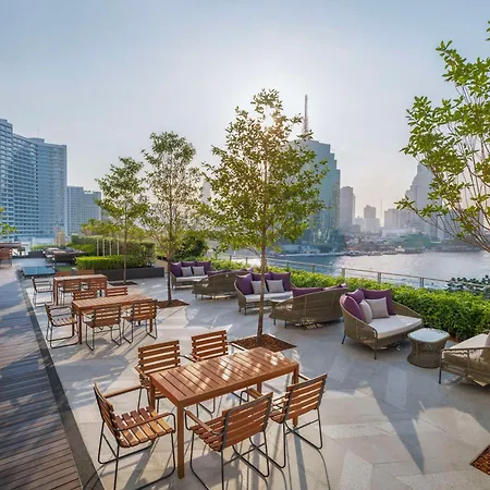 Millennium Hilton Bangkok-3