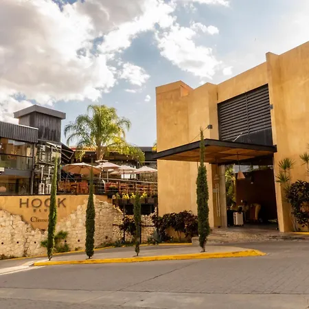 Casa De Adobe Gallery & Luxury Boutique-3