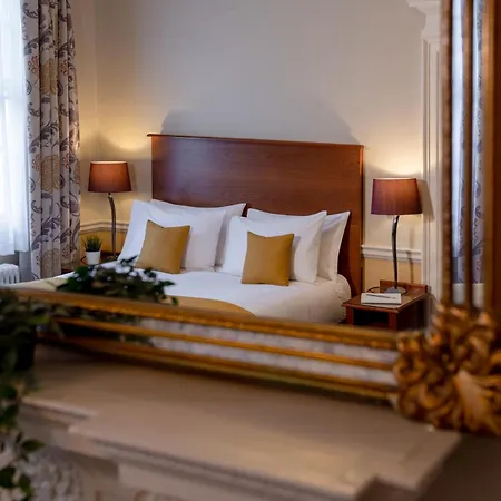 Middletons-2