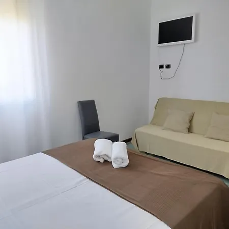 Stella Maris Hotel-3