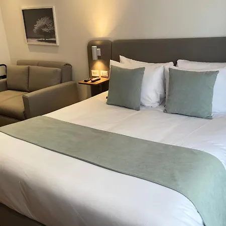 Vou Suites By Avia Suites-2