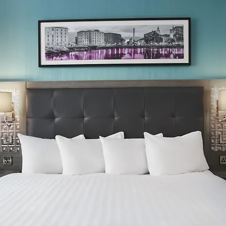 Leonardo Hotel Cheltenham-2