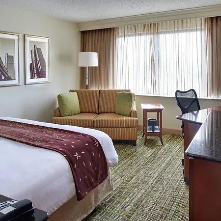 Detroit Marriott Livonia-2