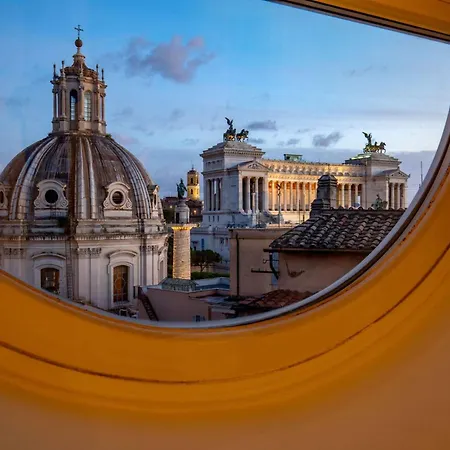 Cosmopolita Rome Colosseum, Tapestry Collection By Hilton-2