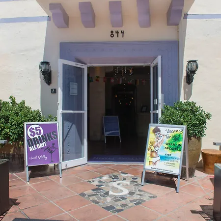 Shelley Hotel-2