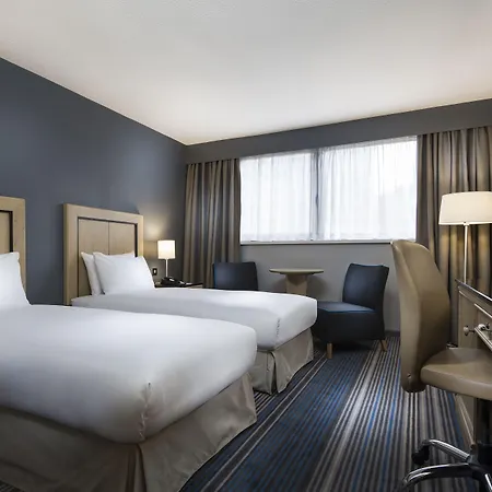 Park Inn By Radisson Cardiff City Centre-2