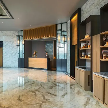 Renaissance Hong Kong Harbour View Hotel-2