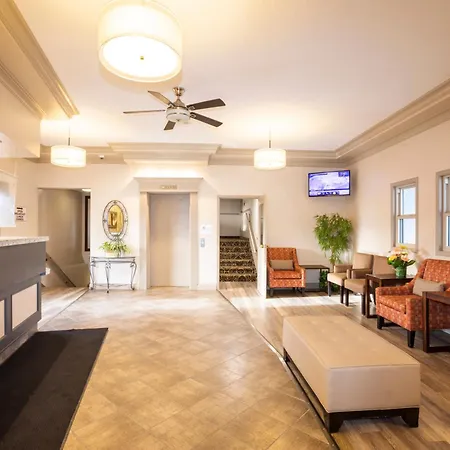Tower Inn & Suites-3