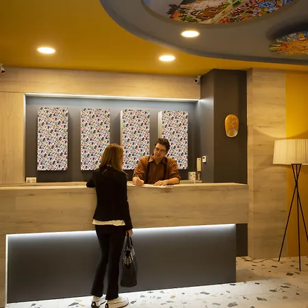Casual Colours Barcelona By Casual Hoteles-2