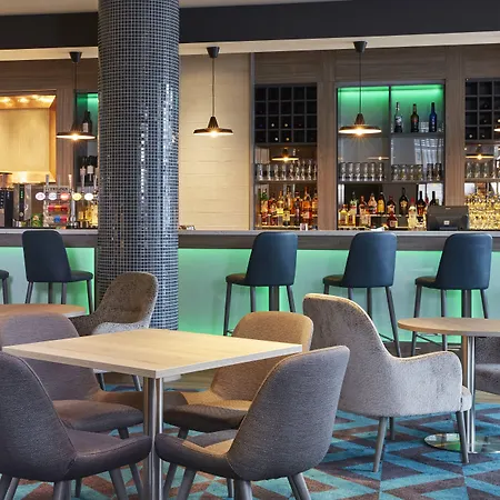 Leonardo Hotel Southampton-2