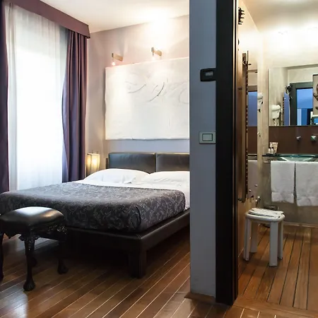 Borghese Palace Art Hotel-3