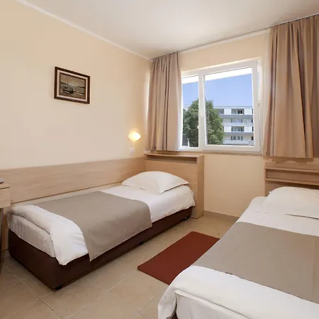 Hotel Delfin Plava Laguna-3