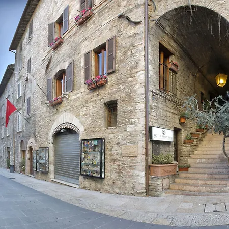 Hotel Properzio-3