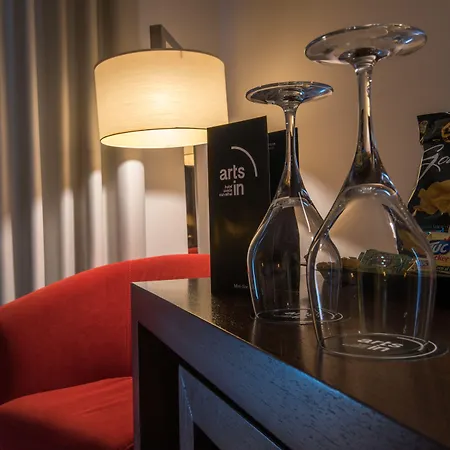 Arts In Hotel Conde Carvalhal-2