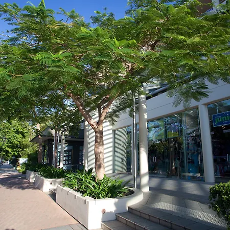 Tingirana Noosa-2