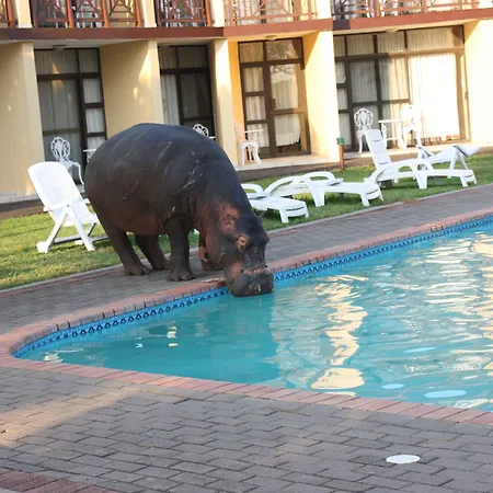 Elephant Lake Hotel-2