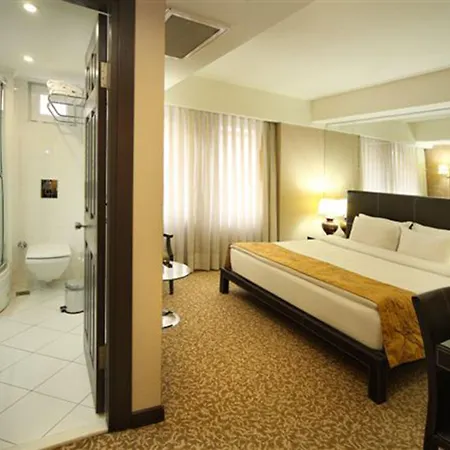 Cartoon Hotel-2