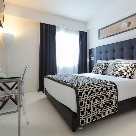 Faro Boutique Hotel-3
