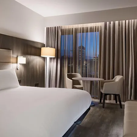 Ac Hotel By Marriott Manchester City Centre-3