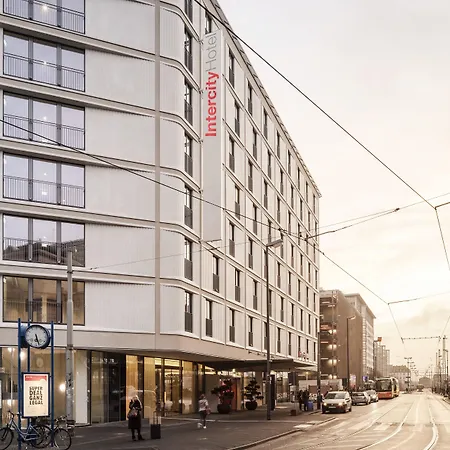 Intercityhotel Frankfurt Hauptbahnhof Sued-2