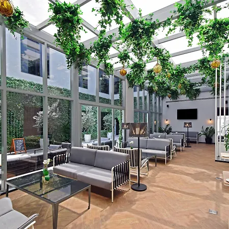Lemon Tree Hotel, Jumeirah Dubai-3
