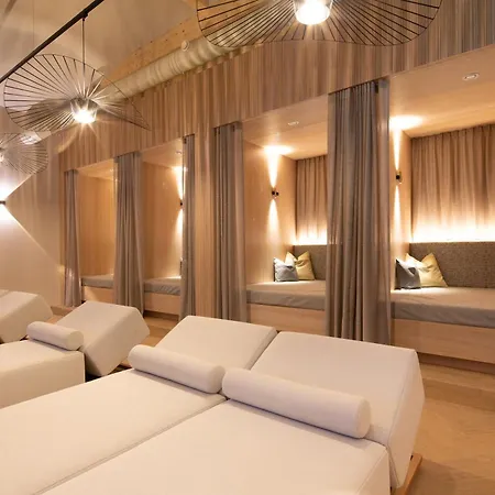 Hotel Pehab - Rooftop-Spa-3