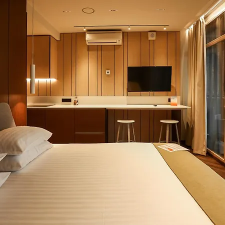 Mana Suites & Sea Spa-3