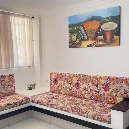 Apartamentos Las Piloneras-3