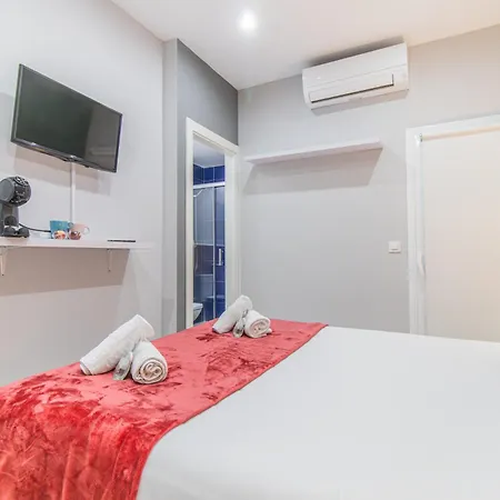 Fira Rooms Barcelona Hospitalet-3