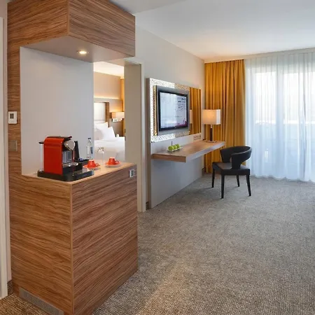 Best Western Plus Delta Park Hotel-2