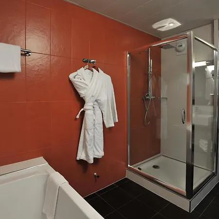 Mercure Maurepas Saint Quentin-3
