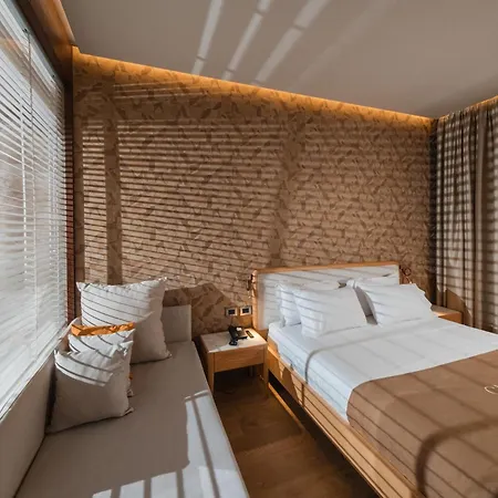 Chic Boutique Hotel Vlore-2