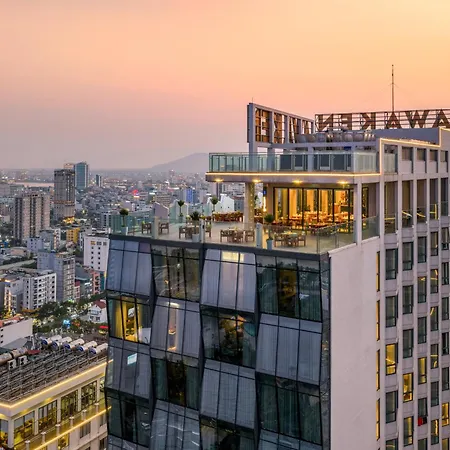 Awaken Da Nang Hotel-2