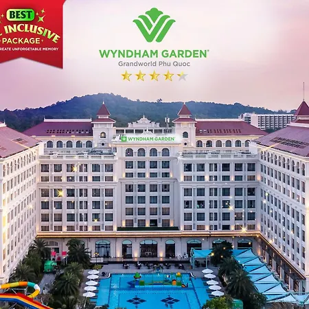 Wyndham Garden Grandworld Phu Quoc-3