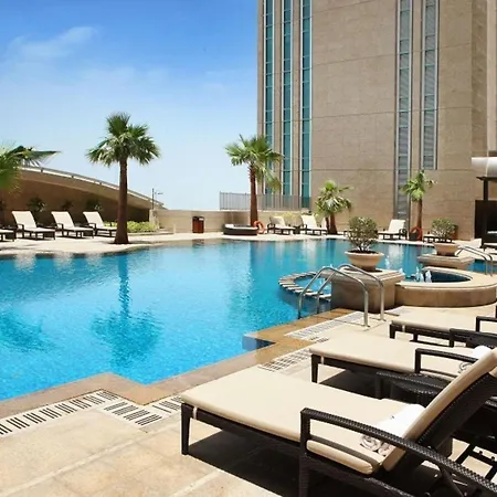 Sofitel Abu Dhabi Corniche-2