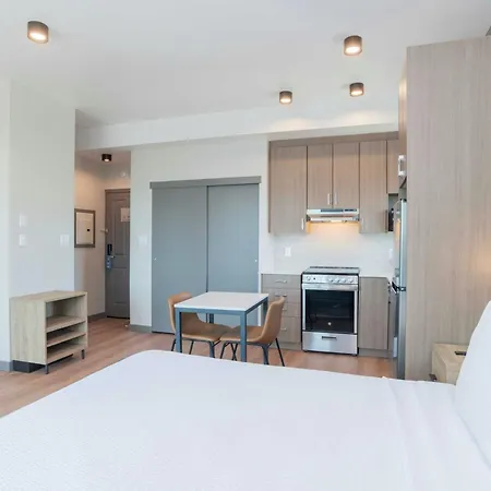 Sandman Suites Vancouver On Davie-3