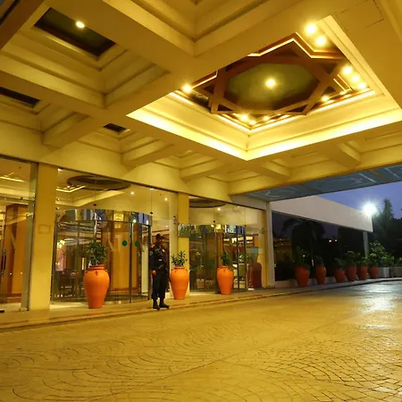 Avari Towers Karachi-2