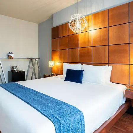Chesterfield Hotel & Suites-3