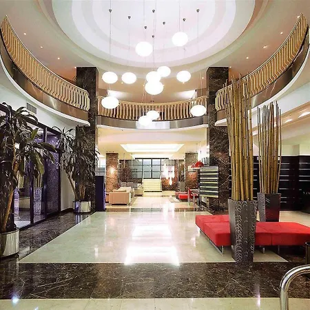 Hotel Ilunion Abando Bilbao-2