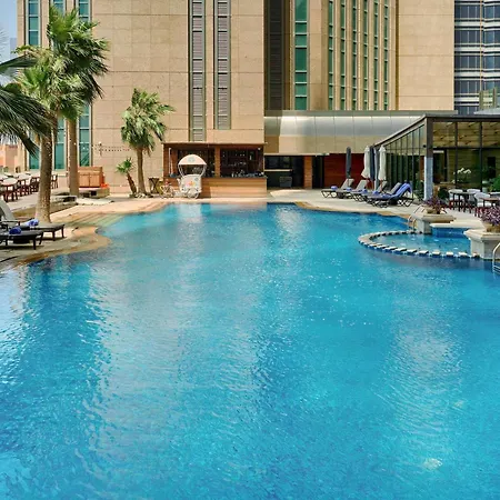 Sofitel Abu Dhabi Corniche-3