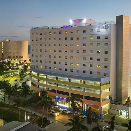 Aloft By Marriott Cancun-3