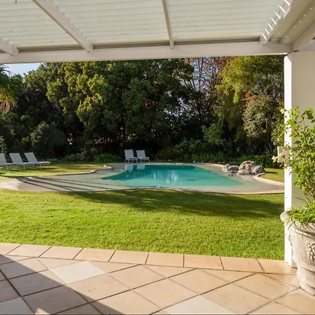 Beluga Of Constantia Guest House-3