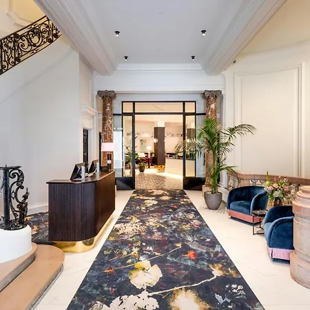 Sapphire House Antwerp, Autograph Collection-3