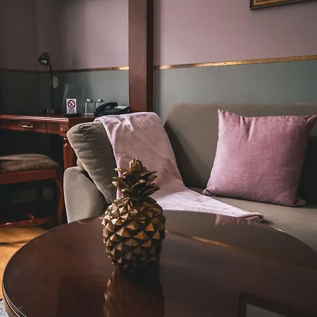 Mojo Hotell-2