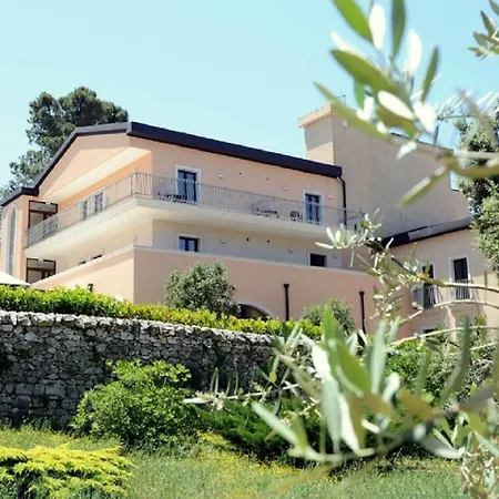 Hotel Villa Rosa-3